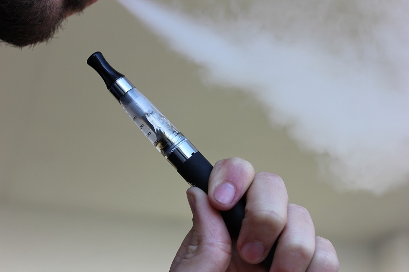 Choisir une e-cigarette : les bons critères à savoir